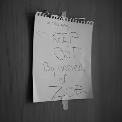 Keep out note